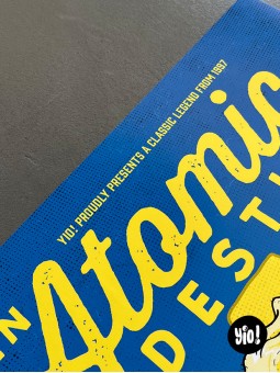 Détail header Classic Legend from 1997 affiche Vault Boy Fallout Terres Désolées Wasteland Yio