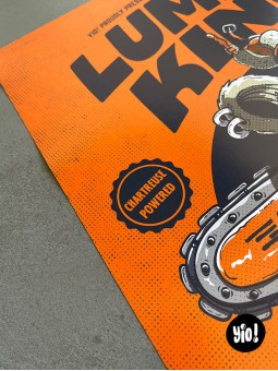 Détail tampon Chartreuse Powered affiche ours bûcheron Lumber King Wild Spirits Yio